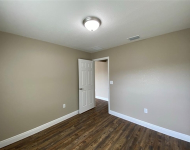 4764 Sw 139th Lane - Photo Thumbnail 18