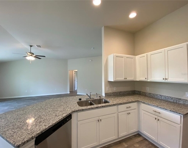 5272 Sw 129th Place - Photo Thumbnail 6