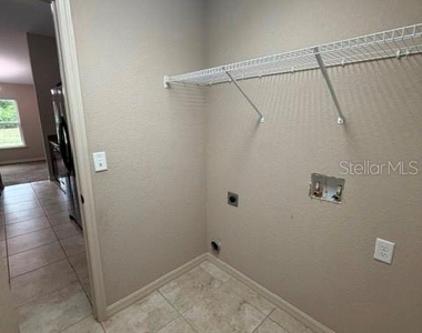 17425 Sw 25th Court - Photo Thumbnail 10