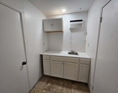 7406 Nolton Way - Photo Thumbnail 8