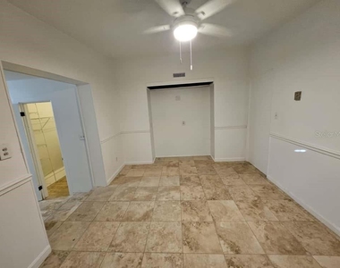 7406 Nolton Way - Photo Thumbnail 4