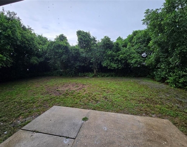 1850 Marysville Drive - Photo Thumbnail 5