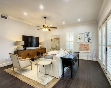 2120 Meeting Place - Photo Thumbnail 8