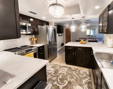 11281 Sw 78th Court - Photo Thumbnail 3