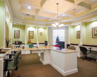 405 Southern Pecan Circle - Photo Thumbnail 19