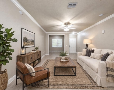 405 Southern Pecan Circle - Photo Thumbnail 2
