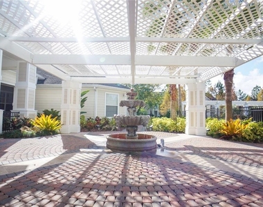 405 Southern Pecan Circle - Photo Thumbnail 14