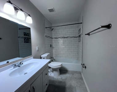 7487 Canford Court - Photo Thumbnail 3