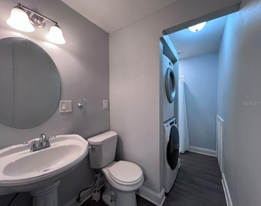 7487 Canford Court - Photo Thumbnail 9