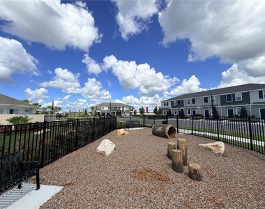 2627 Balmerino Way - Photo Thumbnail 30