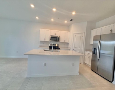 2627 Balmerino Way - Photo Thumbnail 3