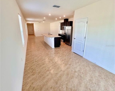 1020 Chasetree Lane - Photo Thumbnail 4