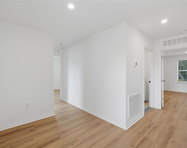 604 Del Aire Court - Photo Thumbnail 14