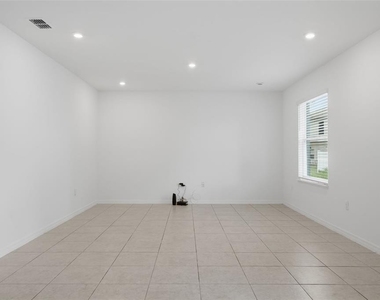 604 Del Aire Court - Photo Thumbnail 8