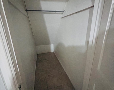 384 Tilghman W - Photo Thumbnail 9