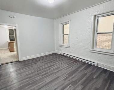 384 Tilghman W - Photo Thumbnail 6
