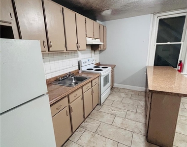 384 Tilghman W - Photo Thumbnail 10