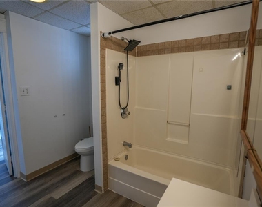 362 Delaware Avenue - Photo Thumbnail 16
