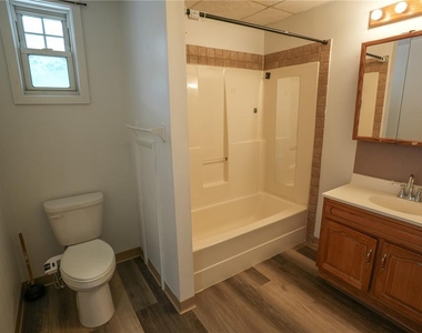 362 Delaware Avenue - Photo Thumbnail 18