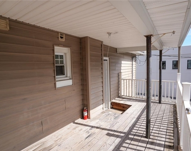 362 Delaware Avenue - Photo Thumbnail 8