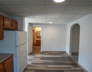 362 Delaware Avenue - Photo Thumbnail 5