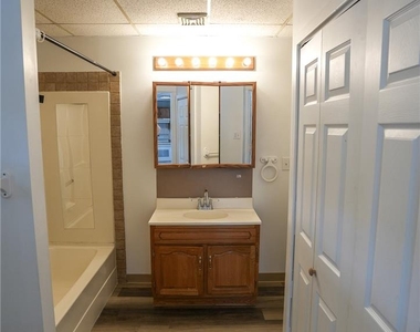 362 Delaware Avenue - Photo Thumbnail 14