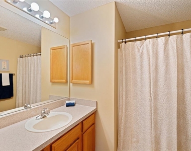 8221 Se 169th Palownia Loop - Photo Thumbnail 11