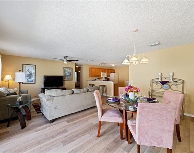 8221 Se 169th Palownia Loop - Photo Thumbnail 2