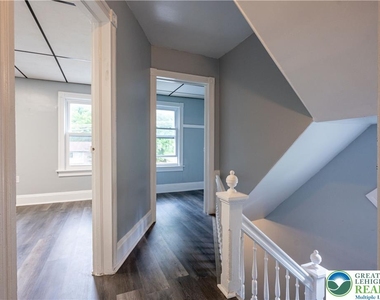 739 Broadway - Photo Thumbnail 22