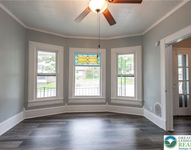 739 Broadway - Photo Thumbnail 5