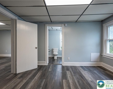 739 Broadway - Photo Thumbnail 36