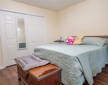 1836 Ridge Valley Street - Photo Thumbnail 30