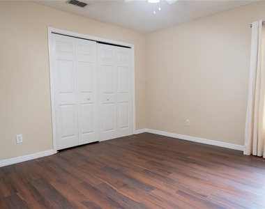 1836 Ridge Valley Street - Photo Thumbnail 32