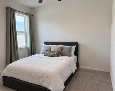 396 Helmsman Avenue - Photo Thumbnail 7
