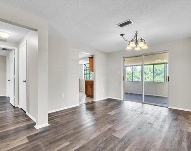 528 Magnolia Avenue Nw - Photo Thumbnail 4