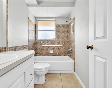 528 Magnolia Avenue Nw - Photo Thumbnail 24