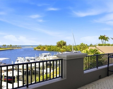 3313 Sunset Key Circle - Photo Thumbnail 42