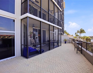 3313 Sunset Key Circle - Photo Thumbnail 40