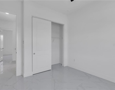 475 Raymer Street - Photo Thumbnail 13