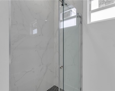475 Raymer Street - Photo Thumbnail 17