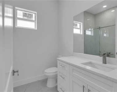 475 Raymer Street - Photo Thumbnail 18