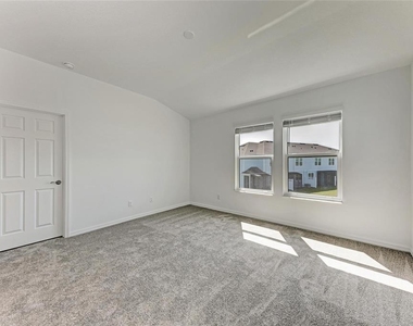317 Via Tuscany Avenue - Photo Thumbnail 19