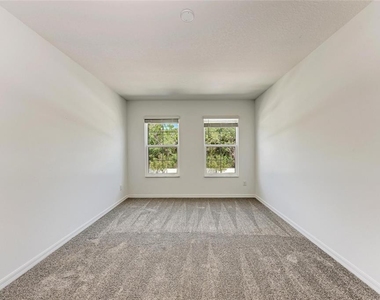 317 Via Tuscany Avenue - Photo Thumbnail 28