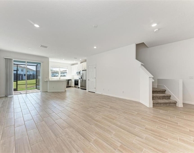 317 Via Tuscany Avenue - Photo Thumbnail 7