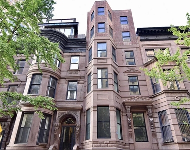 West 103rd Street - Photo Thumbnail 9