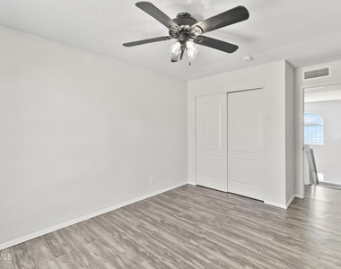 10799 Walden Pond Street - Photo Thumbnail 17