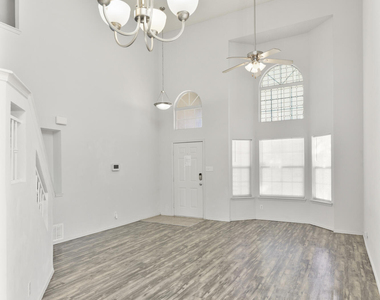 10799 Walden Pond Street - Photo Thumbnail 5