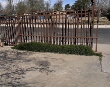386 Mccune Road - Photo Thumbnail 29