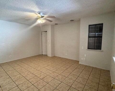 386 Mccune Road - Photo Thumbnail 16