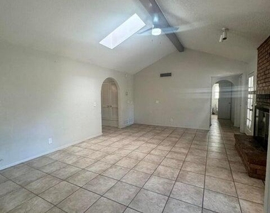 386 Mccune Road - Photo Thumbnail 22